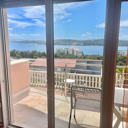 Villa Luciana Trogir Exterior photo