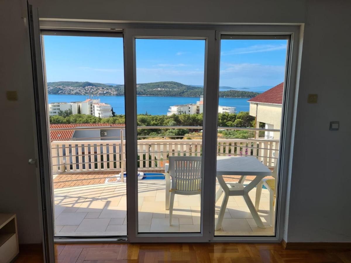 Villa Luciana Trogir Exterior photo